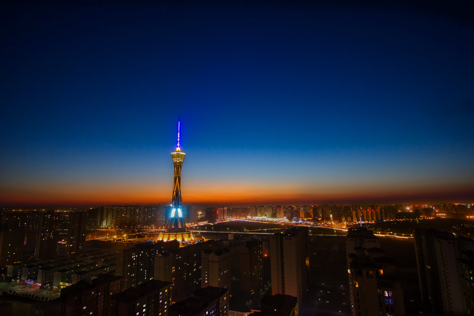 切尔西替补轮换合理,体能优势明显,切尔西选帅