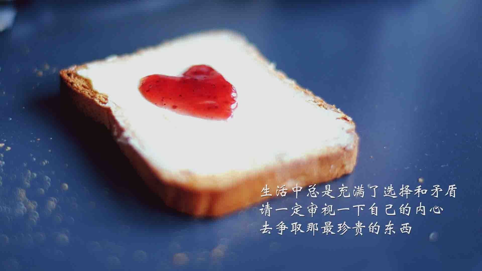 爱游戏体育-中国足球国家队战术调整取得明显成效，国足阵容战术