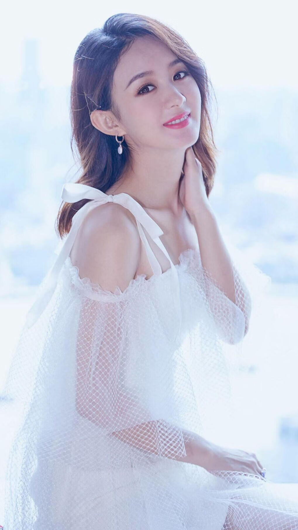 中国足球职业俱乐部赛事营销策略创新多样，国内外足球俱乐部运营对比